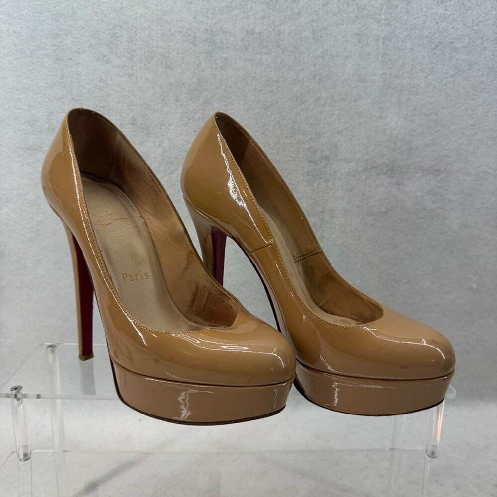 Christian Louboutin Platform Pumps Tan Patent Leather Heels size 35 (5) 5” Heel